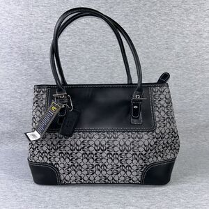 GC New York Black Logo Pattern Purse Shoulder Bag- NWT